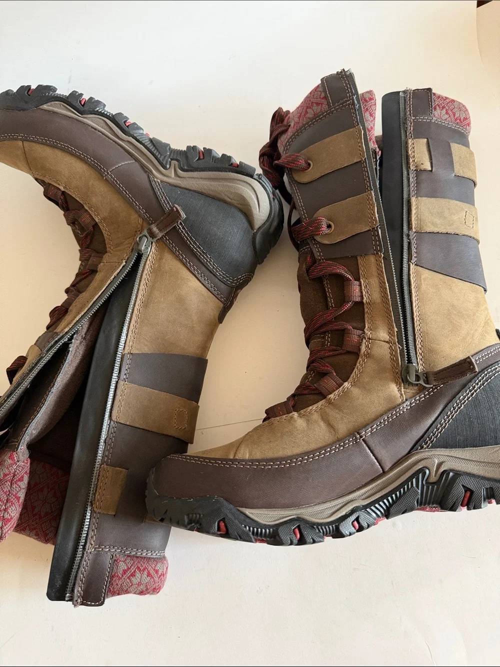 Merrell Womens Tall Winter Lace Up Side Zip Boots size 8